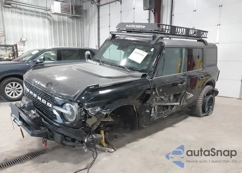 2022 Ford Bronco Big Bend/Black Diamond/Outer Banks/Badlands/Wildtrak/Everglades from USA, damaged, VIN 1FMEE5DP7NLB10007